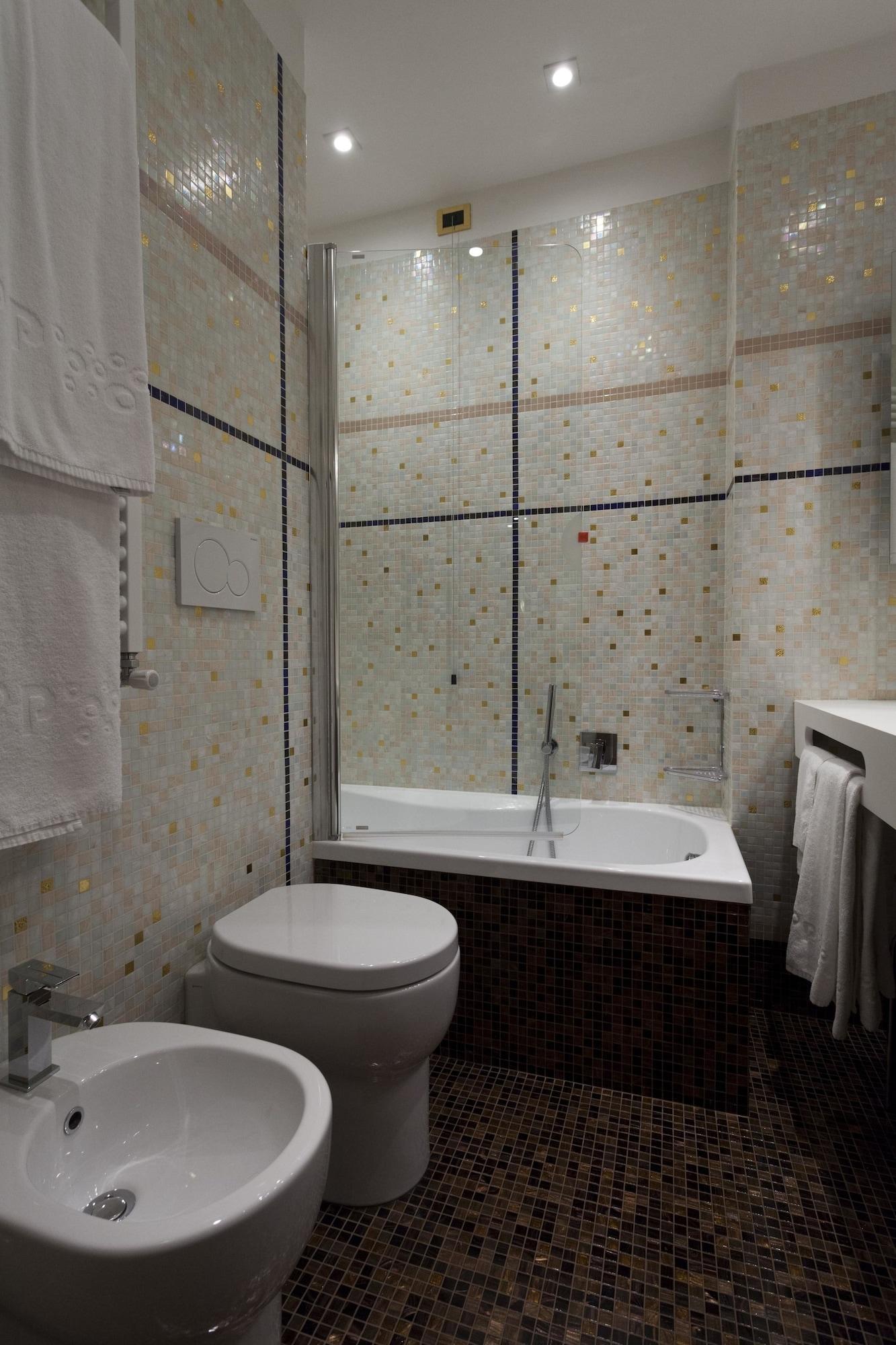 Hotel Europa Verona Esterno foto