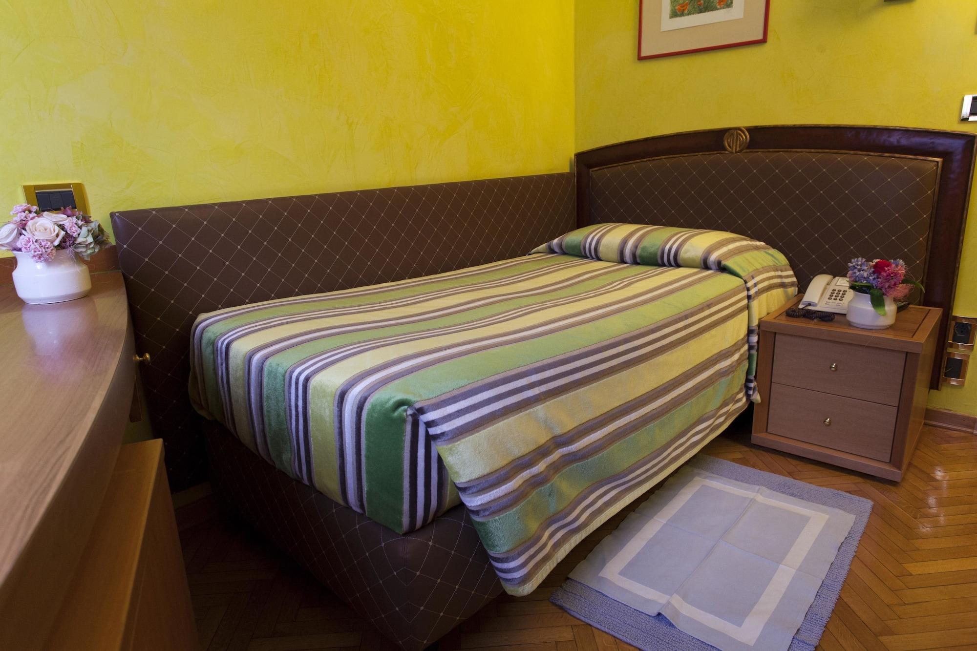 Hotel Europa Verona Esterno foto