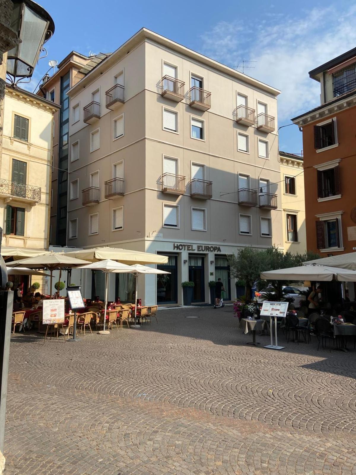 Hotel Europa Verona Esterno foto