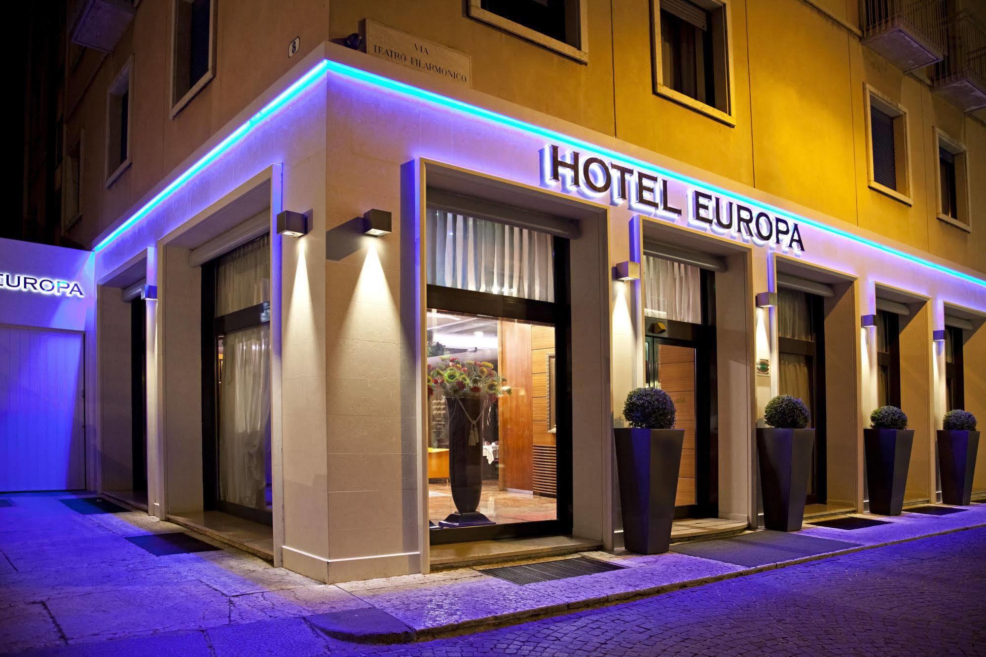 Hotel Europa Verona Esterno foto